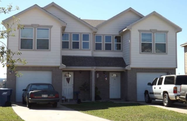 712 Claremont Pkwy B - 712 Claremont Parkway, Marble Falls, TX 78654