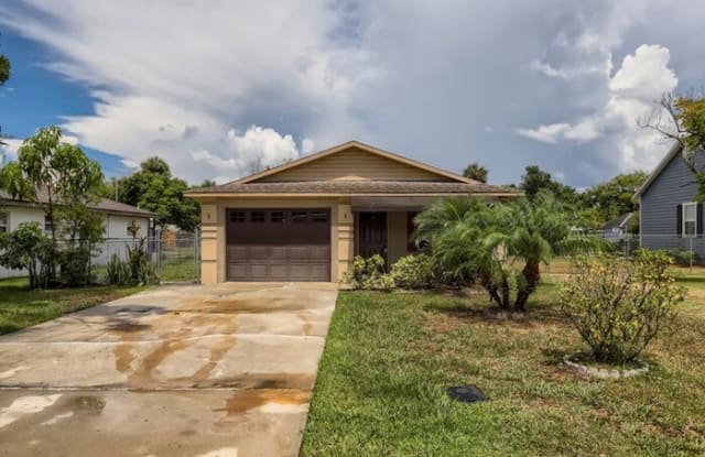 1407 Kentucky Avenue - 1407 Kentucky Avenue, St. Cloud, FL 34769
