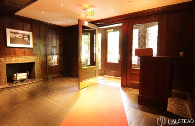 131 East 70th Street Gallery 3