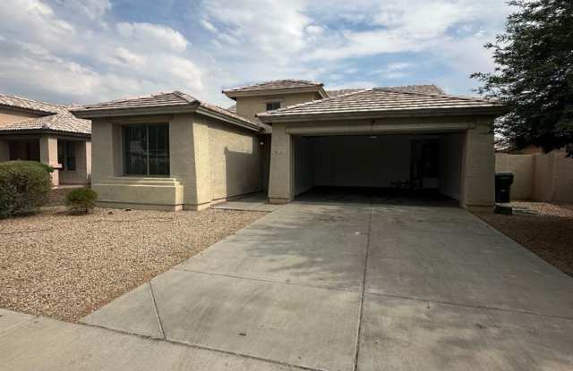 Spacious 4 Bed/2 Bath in Desirable South Phoenix - 2411 West Apollo Road, Phoenix, AZ 85041
