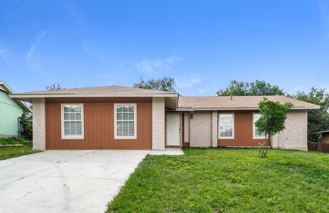 1070 Hickory Trail Street photos photos