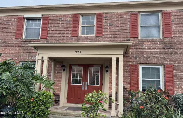 923 S Colonial Court - 923 South Colonial Court, Indian Harbour Beach, FL 32937