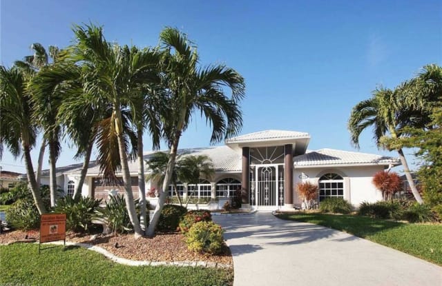 4938 SW 9th PL - 4938 Southwest 9th Place, Cape Coral, FL 33914