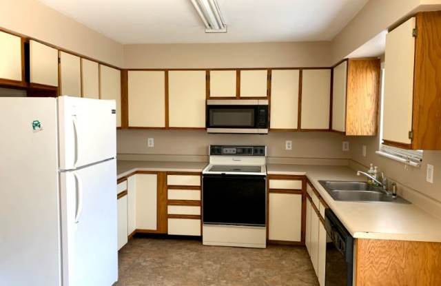 1700 Erin Ct D - 1700 Erin Court, Fort Collins, CO 80525