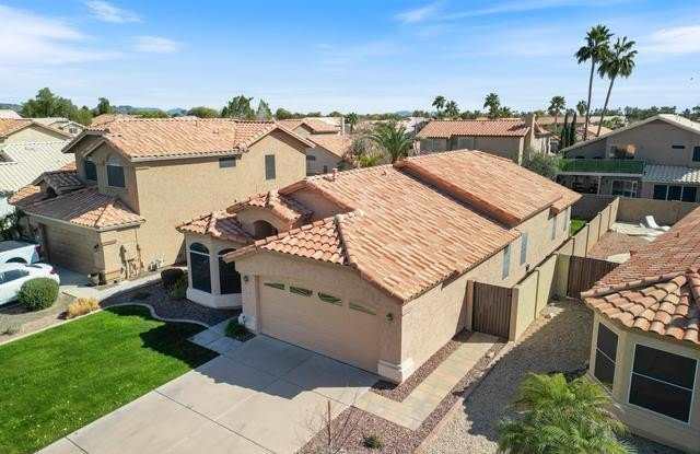 9733 W RUNION Drive Gallery 2