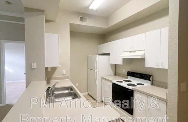 17112 Carrington Park Dr Gallery 3