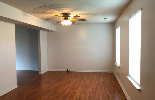 45264 INSURANCE COURT Gallery 2
