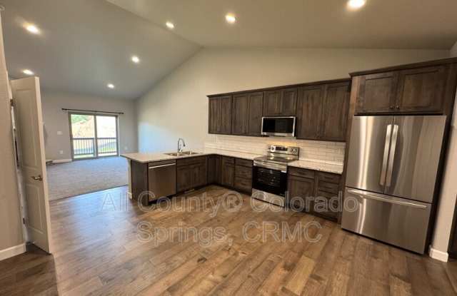 519 Brecken Court Gallery 3