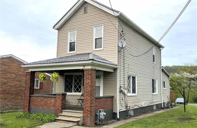 4008 4th Avenue - 4008 4th Avenue, Beaver Falls, PA 15010
