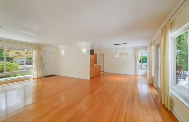 911 Mariana Ave photos photos 911 Mariana Ave photos photos