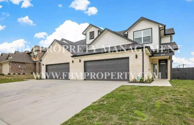 Coming Soon - 5018 Villas Drive - 3 Bedroom, 3 Bathroom Townhome in Sanger, TX! photos photos