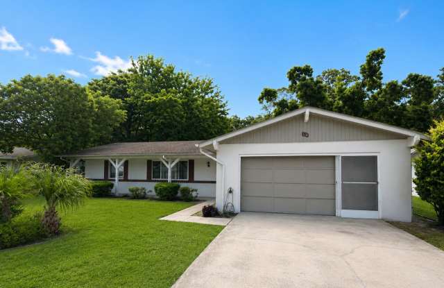 2 Bedroom 2 Bathroom Home on the Golf Course photos photos