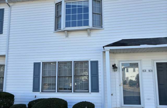 3820 Sterling Pointe Drive - K3 - 3820 Sterling Pointe Drive, Greenville, NC 28590