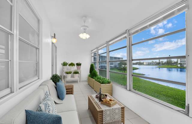 2043 Cornwall C unit: 2043 photos photos