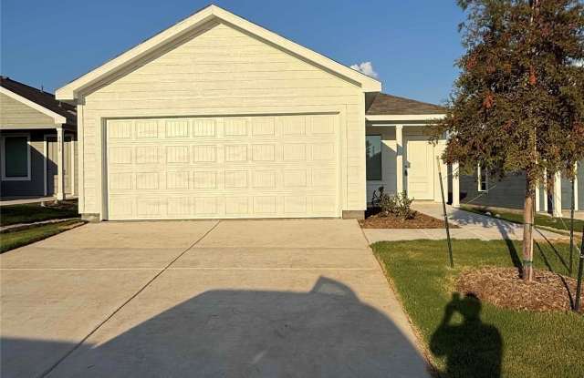 3917 Superior Place Gallery 1
