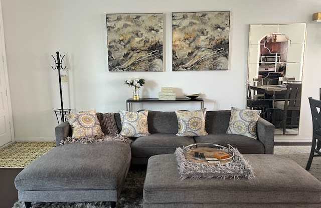 408 W Queen St Gallery 2