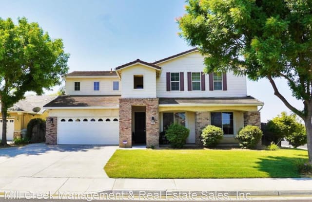 2297 Independence Place - 2297 Independence Place, Hanford, CA 93230