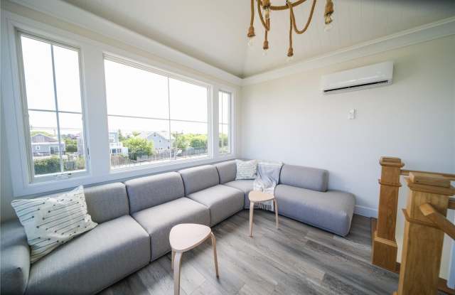 100 E Lighthouse Walk Gallery 3