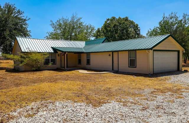 3316 Tin Top Highway - 3316 Tin Top Highway, Hood County, TX 76048