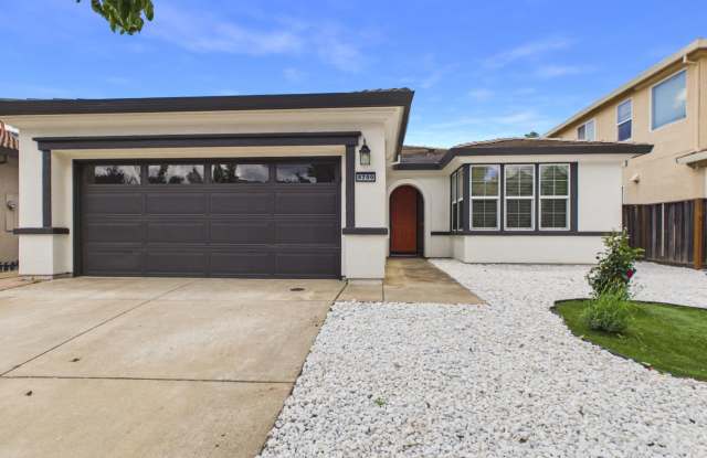 Single Family House photos photos Single Family House photos photos
