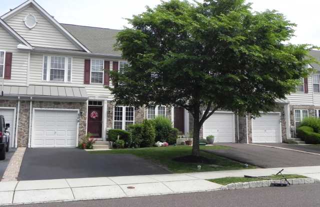 308 VILLAGE WAY - 308 Village Way, Bucks County, PA 18914