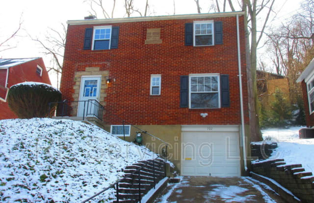 702 Cascade Road - 702 Cascade Road, Forest Hills, PA 15221