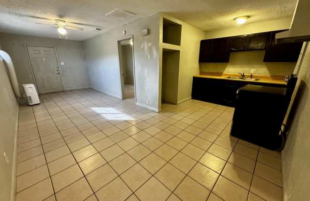 1616 BRITAIN STREET - 1616 Britain Street, Wichita Falls, TX 76309