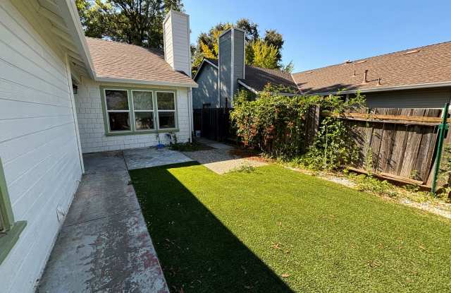 Lovely Cul-de-Sac Home in Davis – Close to Parks  Amenities photos photos