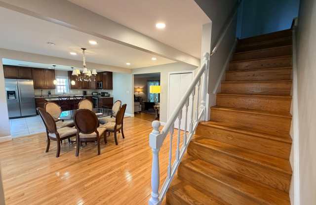 10802 HUNT CLUB Road Gallery 4