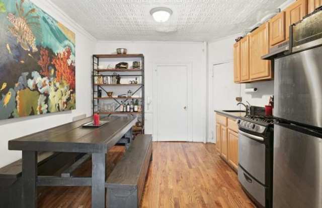 148 Sullivan Street - 148 Sullivan Street, New York City, NY 10012