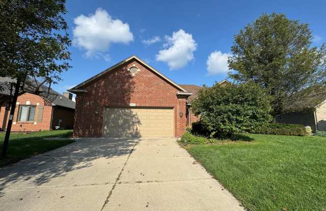 Beautiful 4 bedroom, 3 bath home in Macomb! photos photos