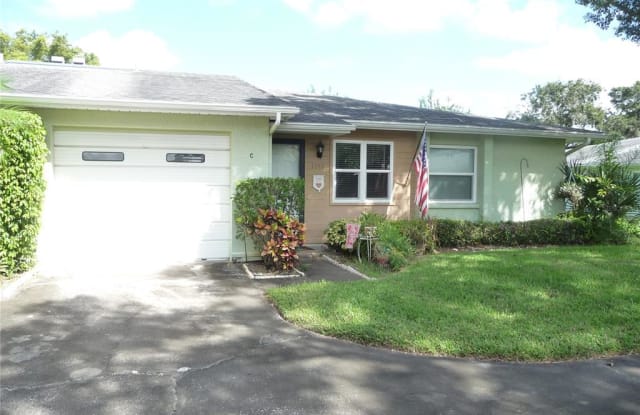 1140 ORANGE TREE CIRCLE W - 1140 Orange Tree Circle West, Palm Harbor, FL 34684