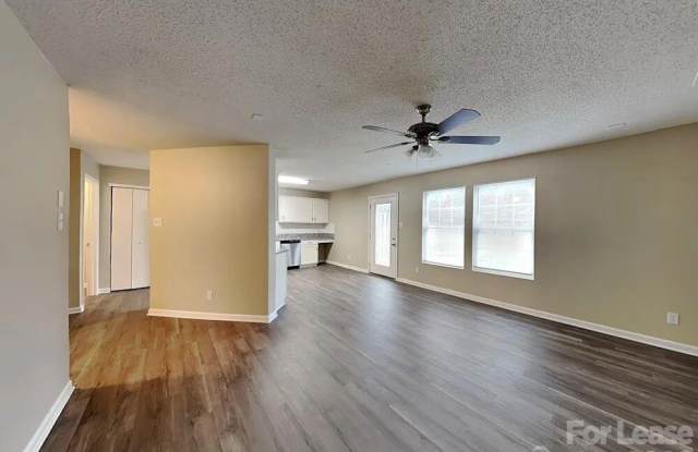 1486 Matthew Allen Circle Gallery 3