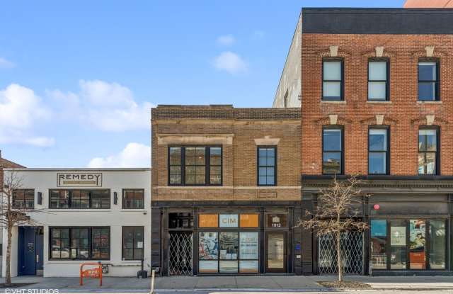1914 N Milwaukee Avenue photos photos