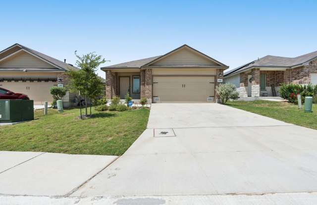 Summer Special: 4 Weeks Free!!! Comfort and Convenience in San Antonio – 3 Bed, 2 Bath with Private Yard - 4307 Lake Ritter Street, Bexar County, TX 78109