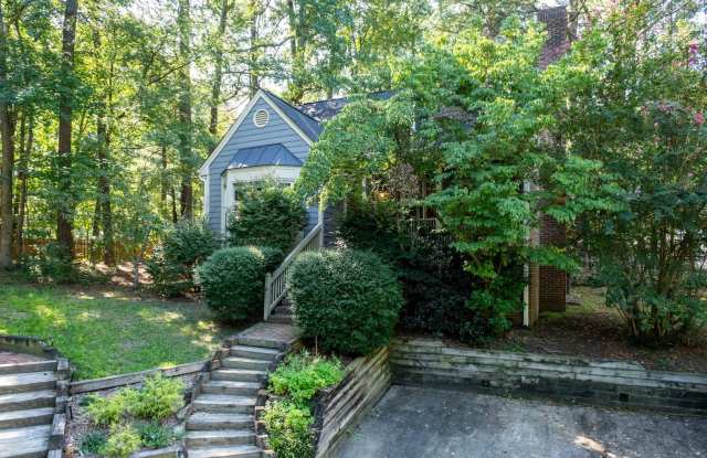 Four Bedroom Home! Gallery 3