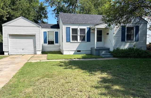 6913 E 5th St photos photos