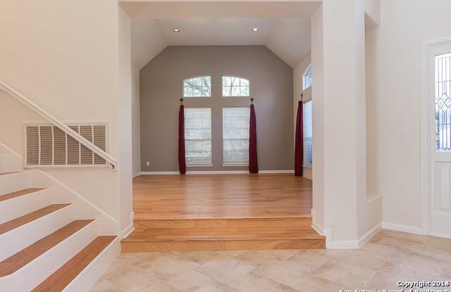 39 Inwood Manor Gallery 4