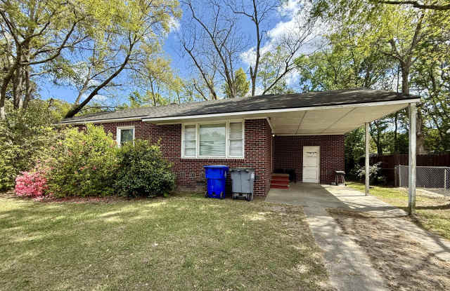 2755 Louise Dr Gallery 2