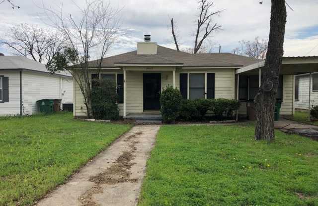 1905 W Twohig Ave photos photos 1905 W Twohig Ave photos photos