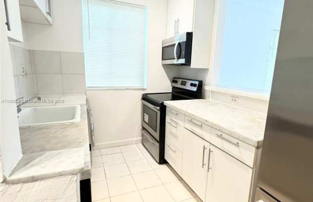 1611 Euclid Ave photos photos