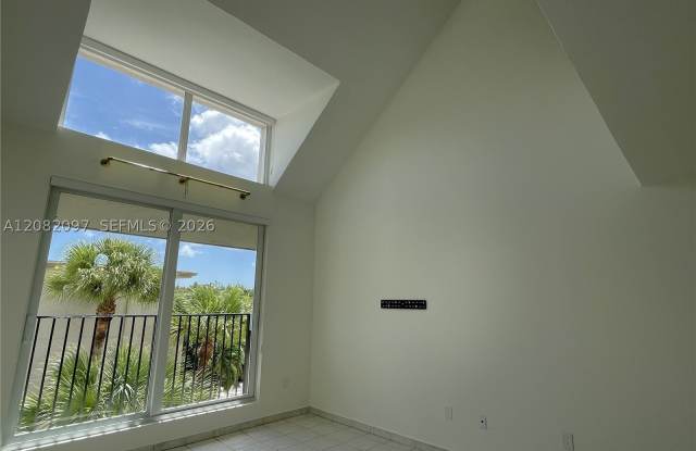 6904 N Kendall Dr photos photos 6904 N Kendall Dr photos photos