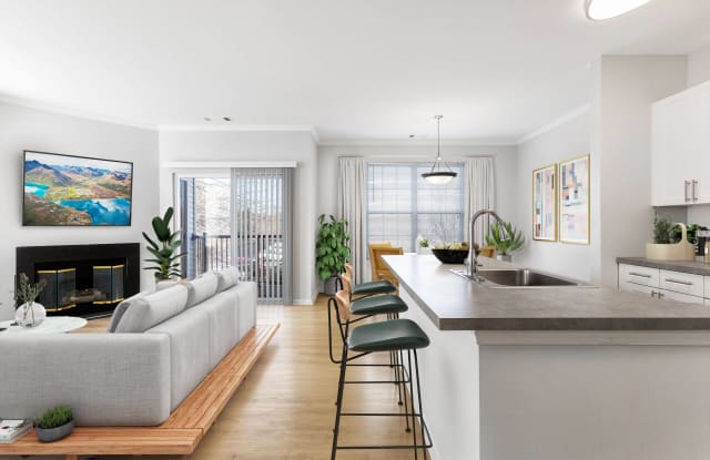 The Mercer at Lawrence Station Gallery 3