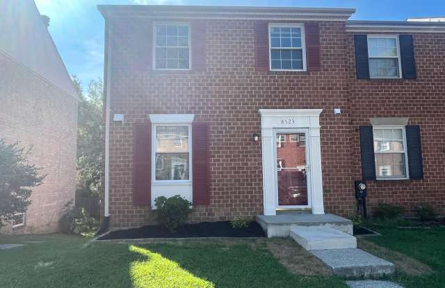 8523 PINE RUN Court photos photos