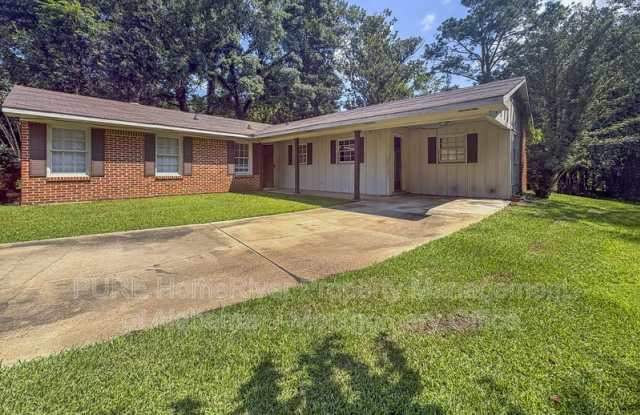 1701 Longmeadow Dr Gallery 2
