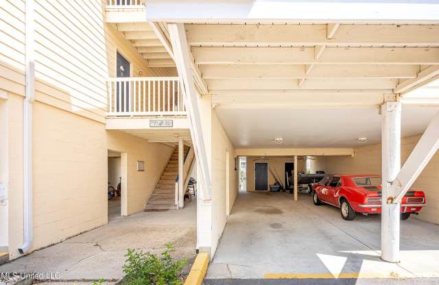 2421 Beachview Drive lot: F13 Gallery 3