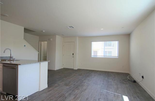 6804 Surf Green Court Gallery 4