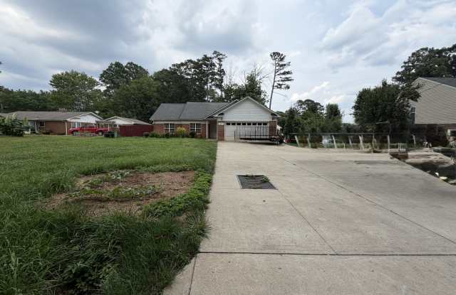 2501 Burkholder Road Gallery 2