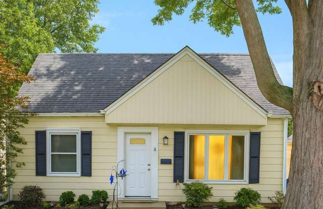 3 bedroom Cape Cod - 300 North 90th Street, Milwaukee, WI 53226