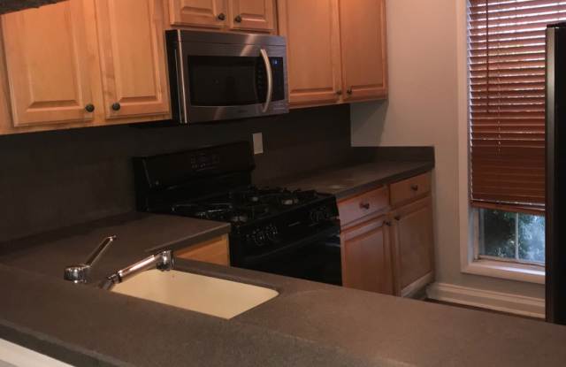 Great 2 bedroom 2.5  bathroom townhome in Doraville!! photos photos